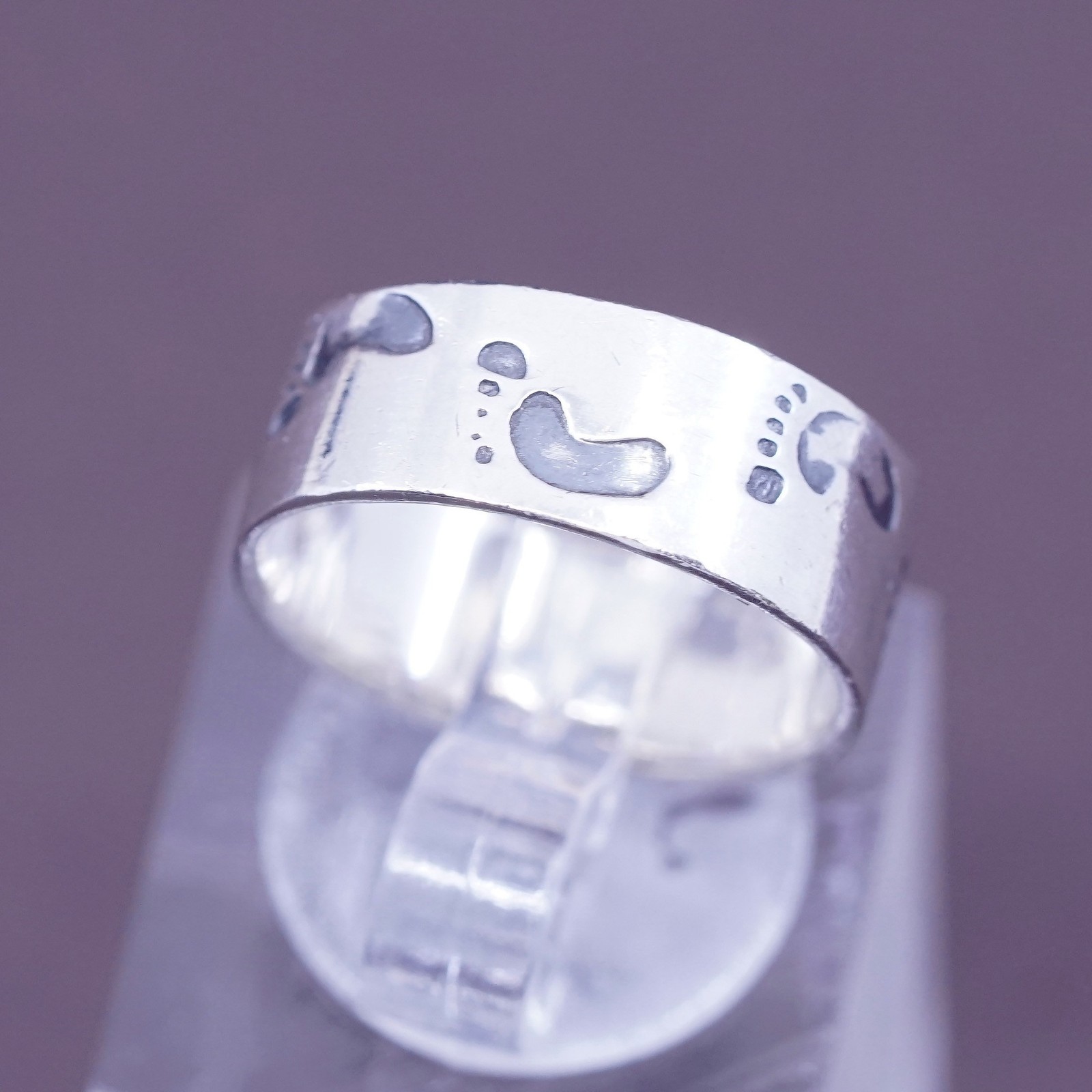 Size 5.5, vintage Sterling silver handmade ring, 925 band with footprint