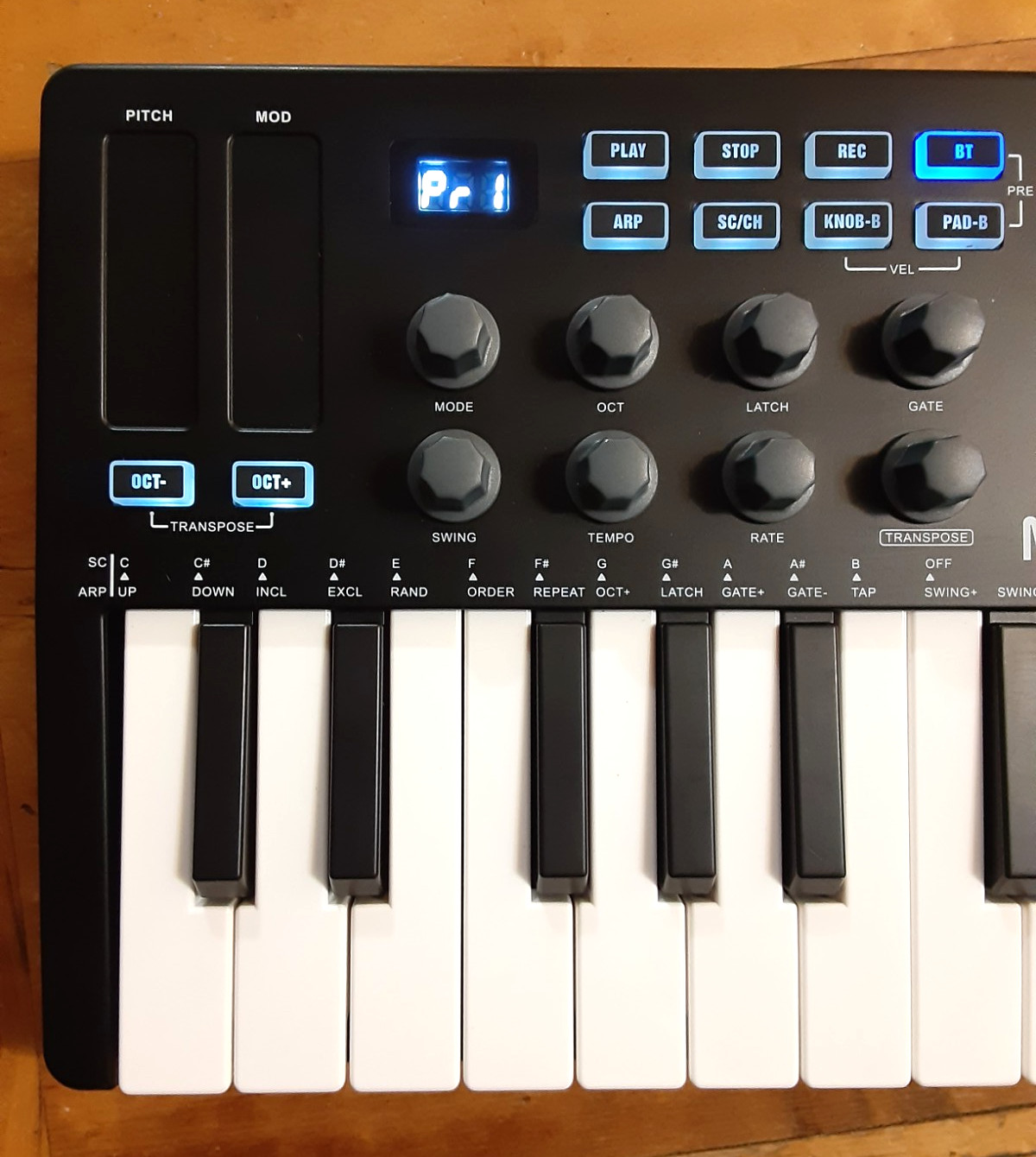 PreSonus ATOM MIDI Pad Controller & M-Vave SMK-25 Keyboard MIDI Controller