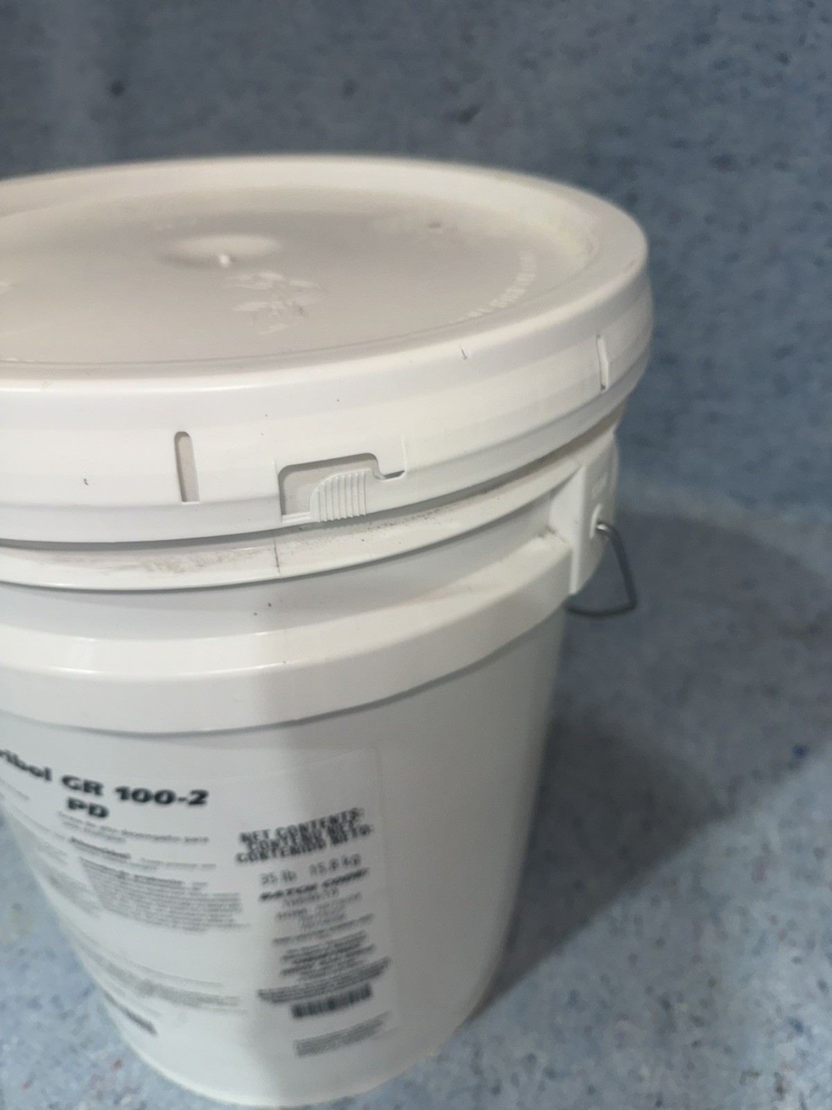 Castrol Tribol Gr 100-2 Pd Lithium Grease 35 lb pail