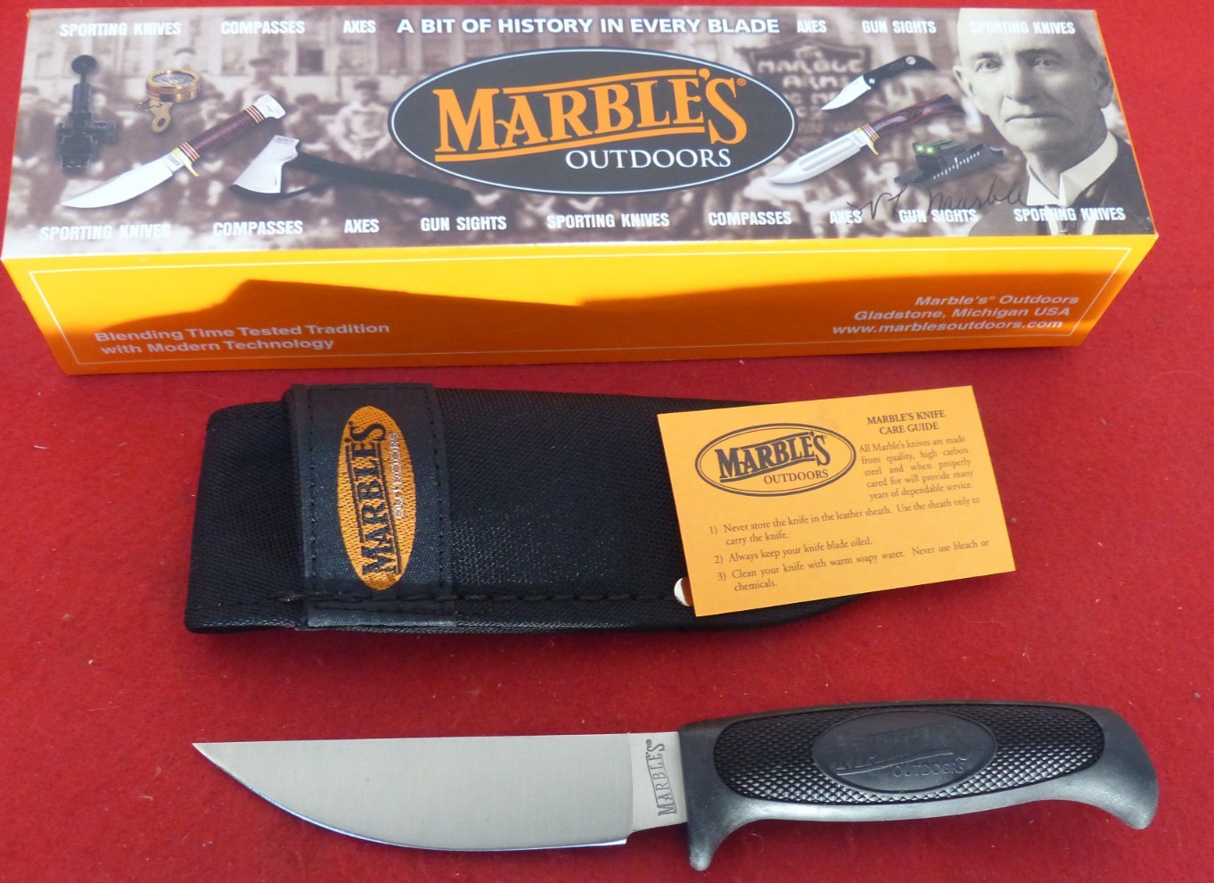 Marbles Gladstone USA mint in box Plainsman fixed blade safe grip sheath knife