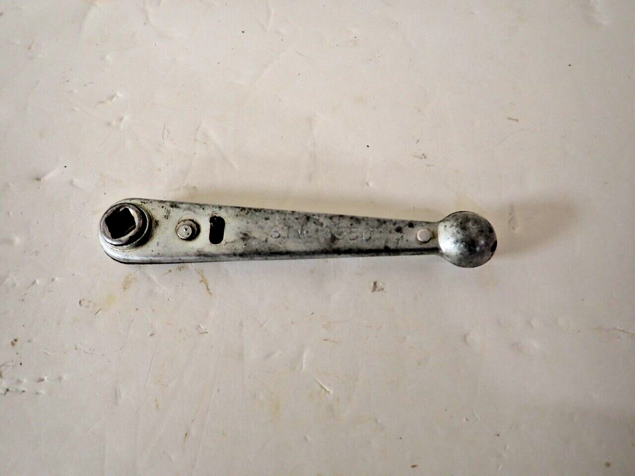 Vintage  STW  8550  1/4 " drive - 4 inch Ratchet