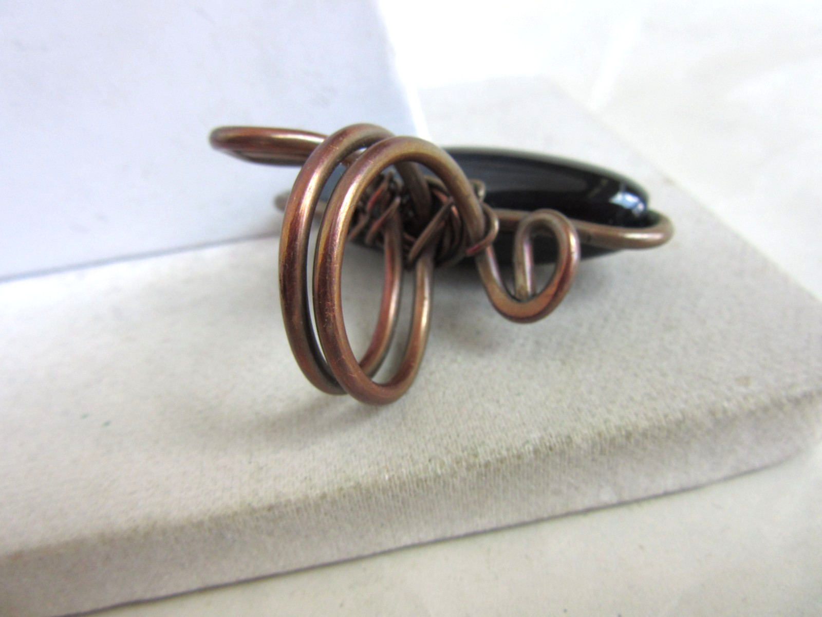 Copper wire wrapped ring with large, banded agate stone - size 7