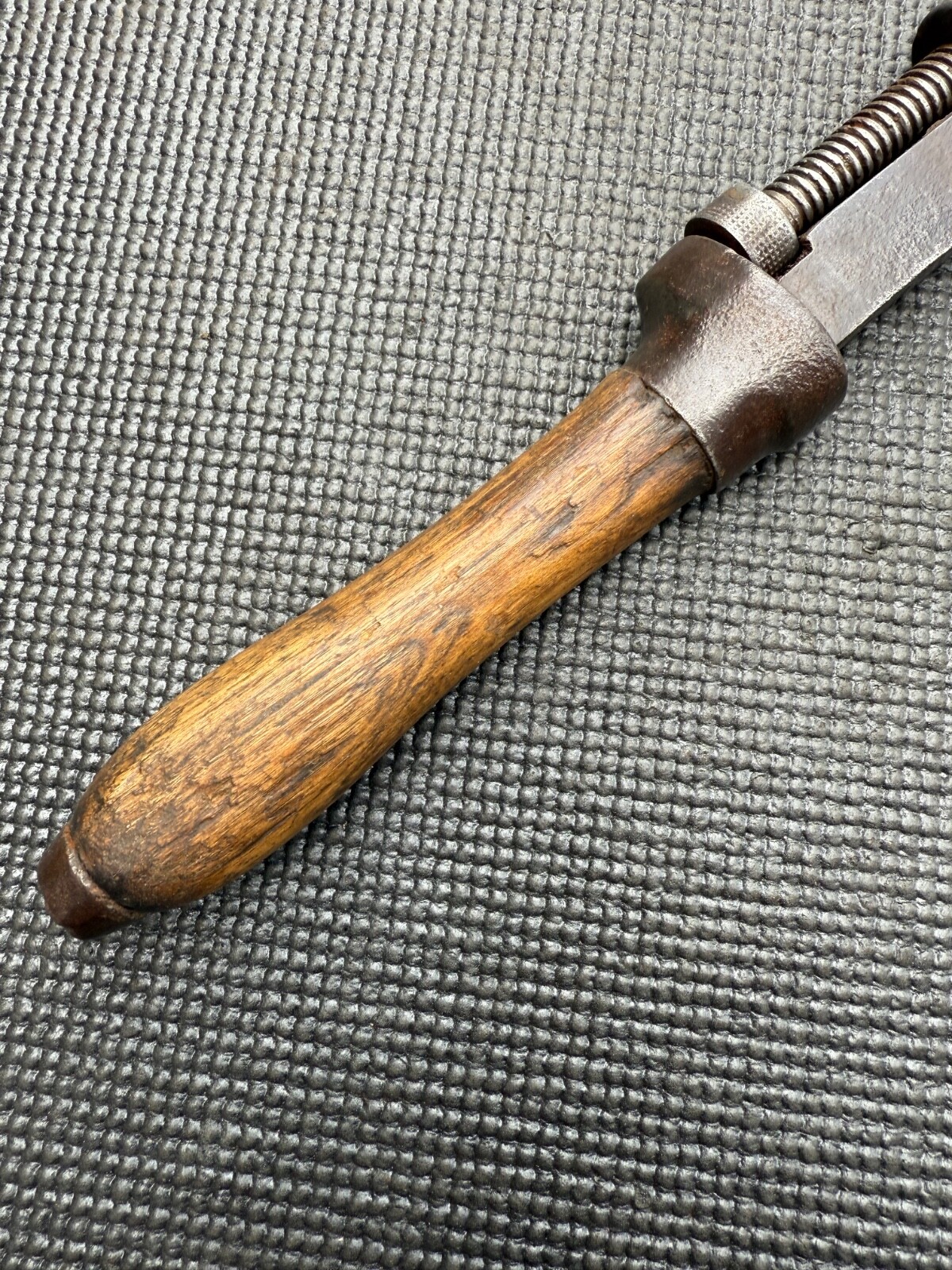 VINTAGE WOODEN HANDLE ADJUSTABLE SPANNER WRENCH.
