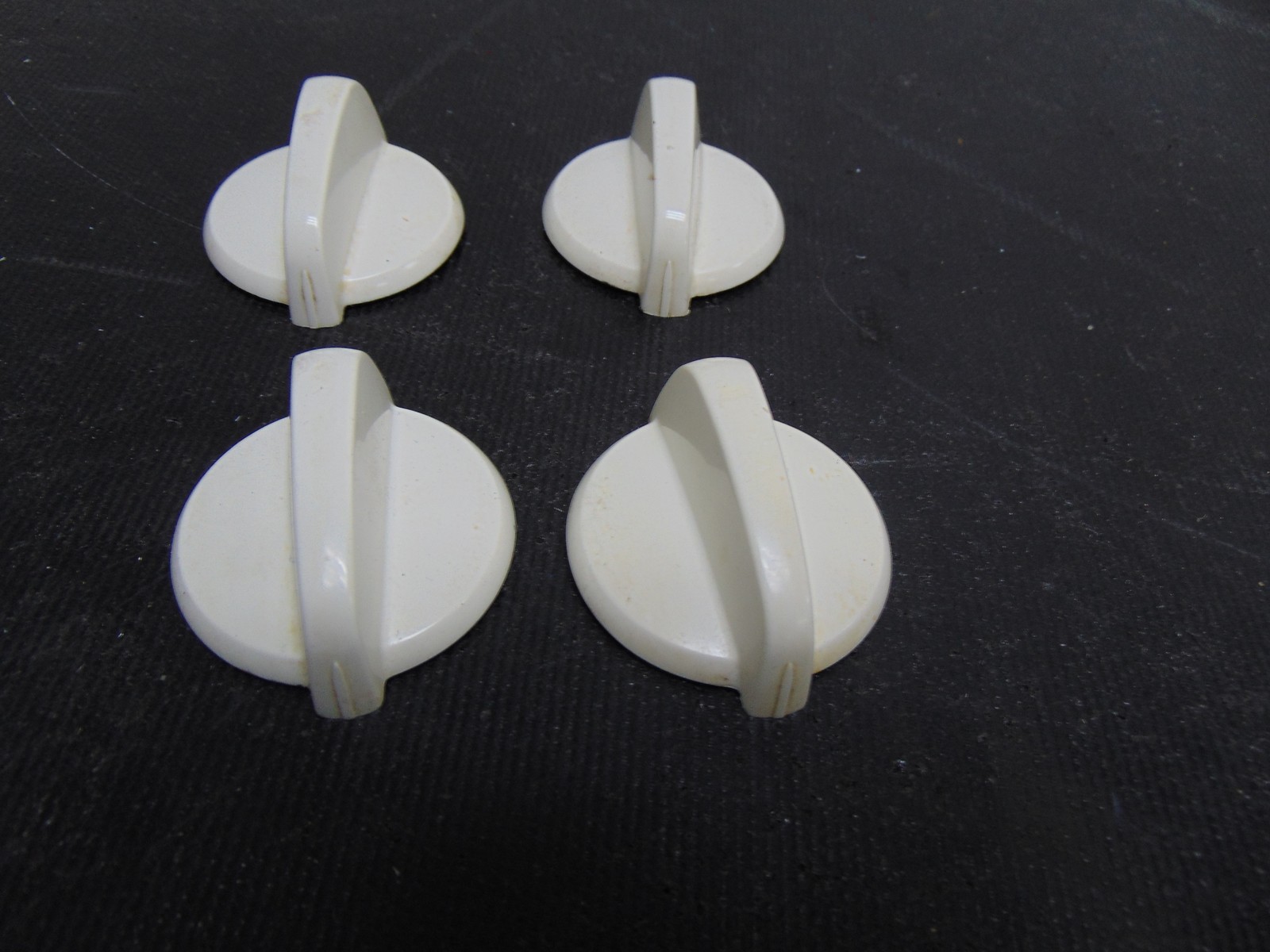 GE Range JB640DR2CC Control Knobs Set of 4 WB03T10285