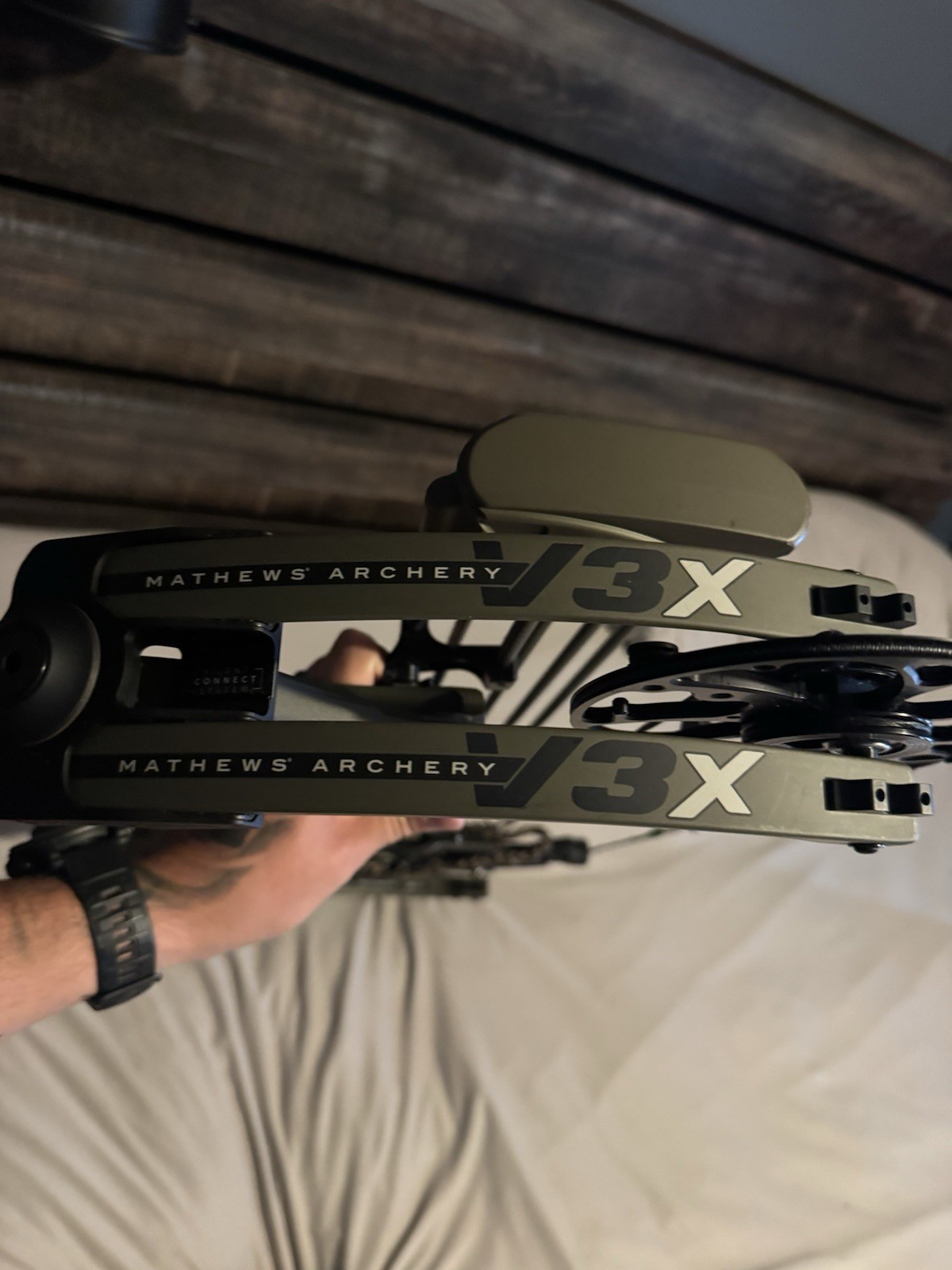 Mathews V3X Loaded Compound Bow