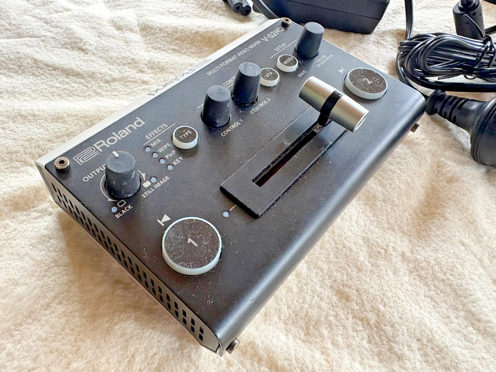 Roland Video Mixer v-02hd HD  - MADE IN JAPAN IN ORIGINAL BOX - WHITE / AU power
