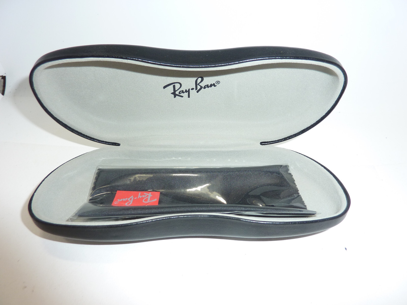 Ray Ban Universal Black Medium Hard Case for Eyeglasses & Reading Glasses Cloth