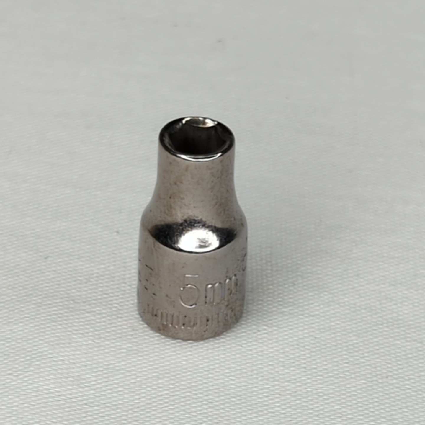 Craftsman 5mm Metric SAE 1/4" Drive 6 Point Inverted G Series Socket 43501