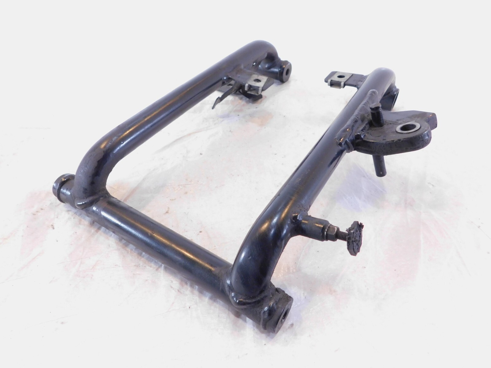 BMW F650 F650GS Dakar G650GS Sertao Lower Frame Stand Engine Motor Cradle Mount