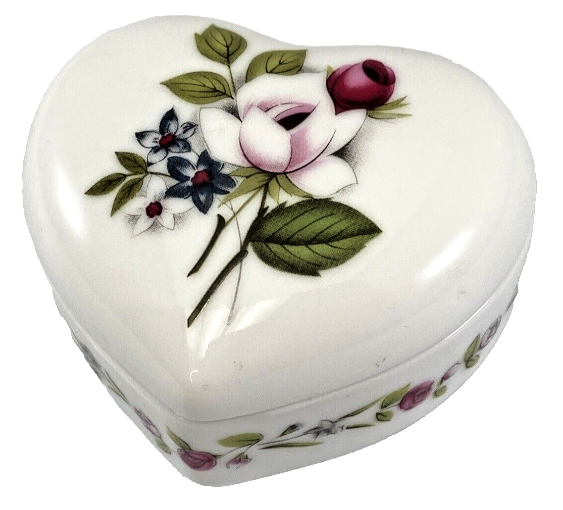 Otagiri Rose Bouquet Trinket Box