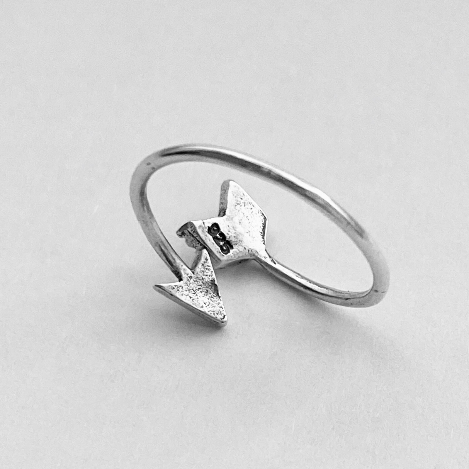 Sterling Silver Thin Bow and Arrow Toe Ring, Silver Ring, Arrow Rings