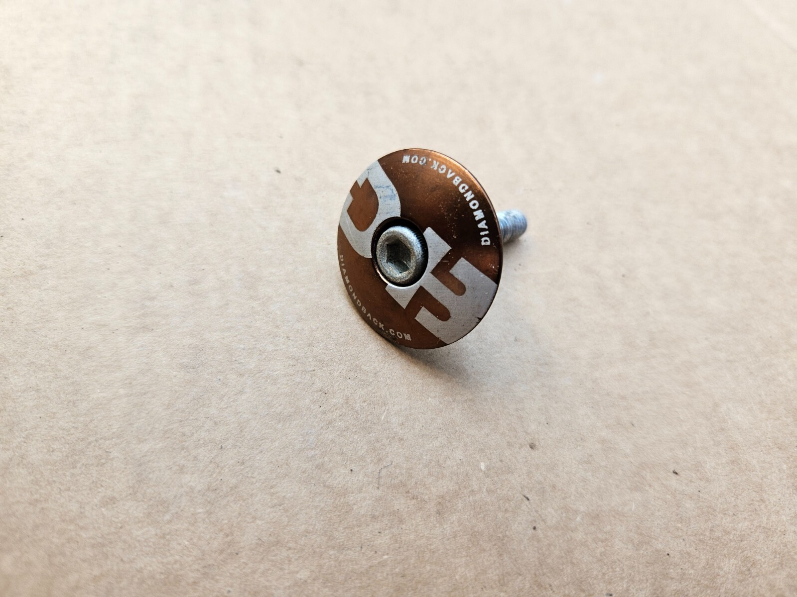 Diamondback DB Mountain Bike 1-1/8" Threadless Headset Top Cap + Bolt Bronze