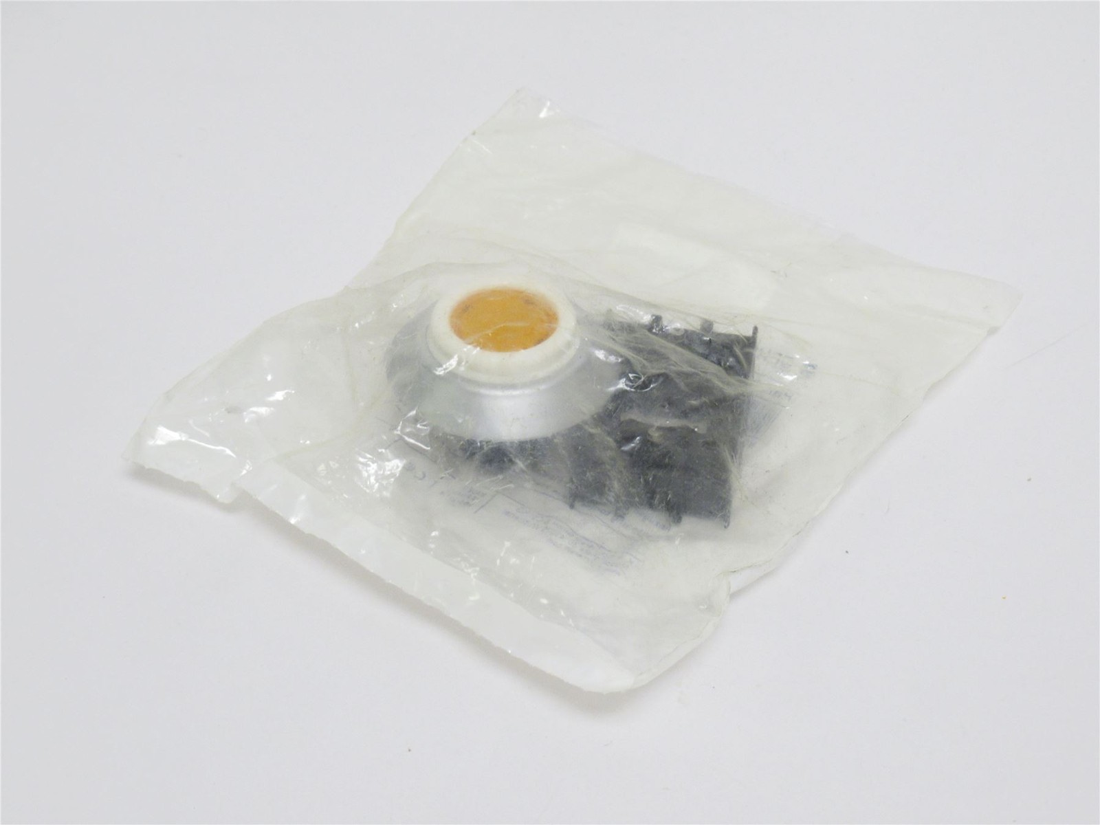 235709 New-No Box; Schmersal 101163545 PB Switch; Flanged; Amber; 22.3mm Cutout