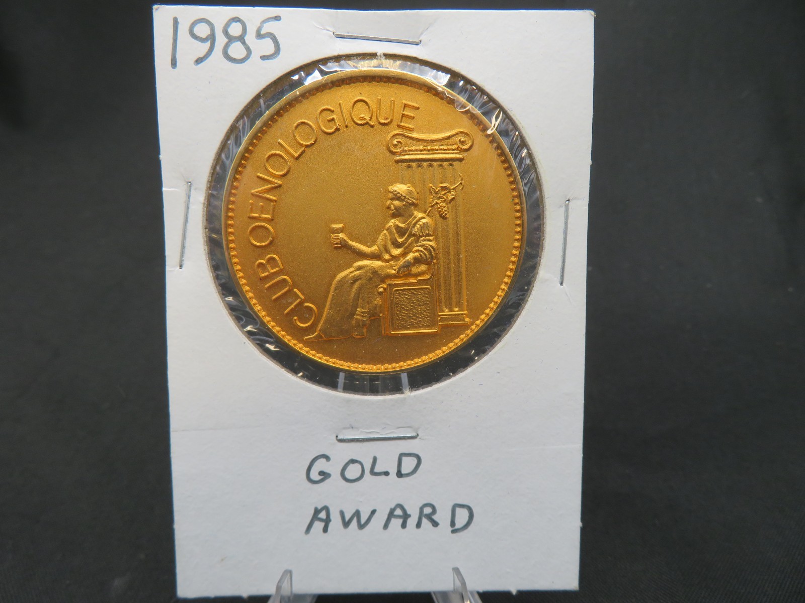 Club Oenologique 1985 International Wine & Spirit Competition Gold Medal