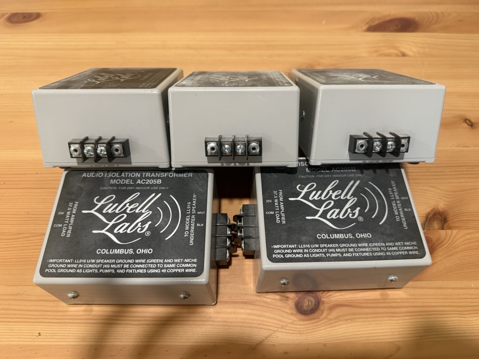 Lubell AC205B audio isolation & matching transformer box