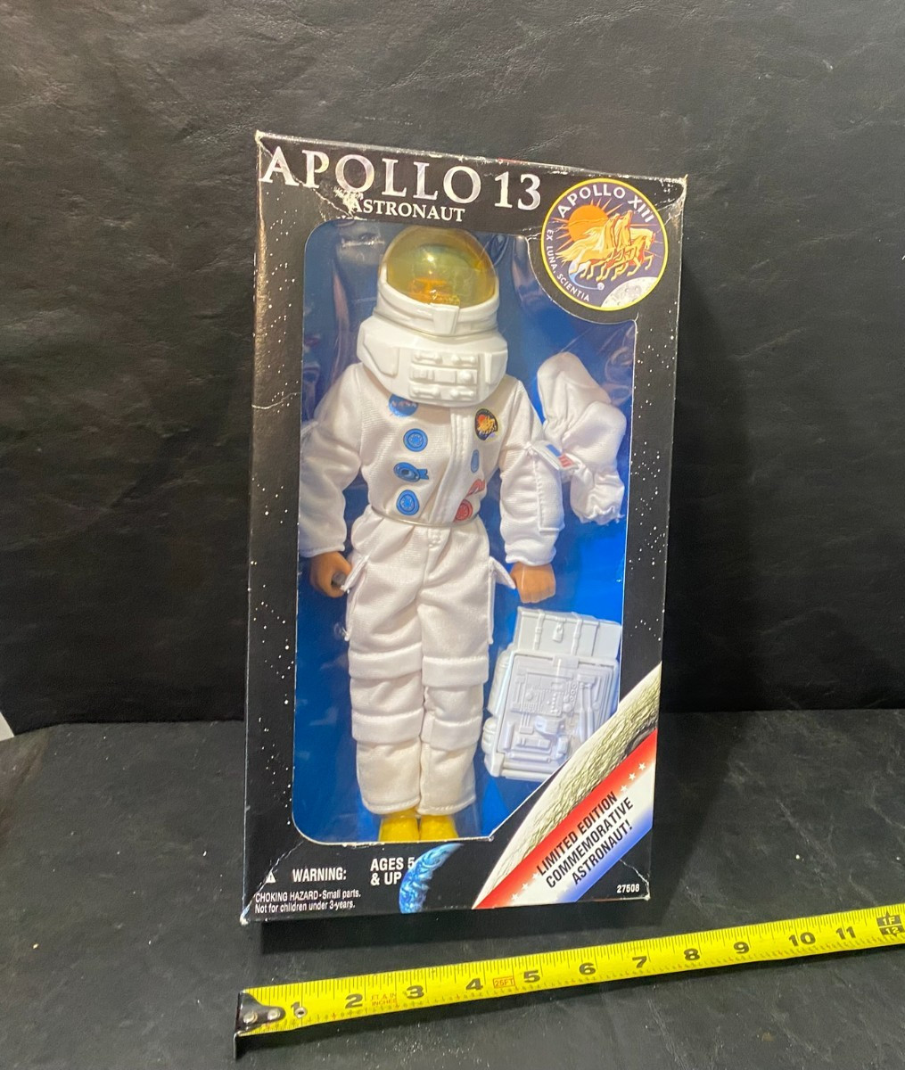 Apollo 13 Astronaut figure Kenner 27508 vintage 1995