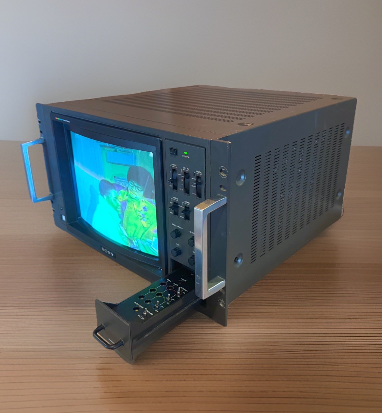 Vintage 12” Sony Trinitron PVM-1220 CRT TV Retro Gaming Monitor — SEE TEST VIDEO