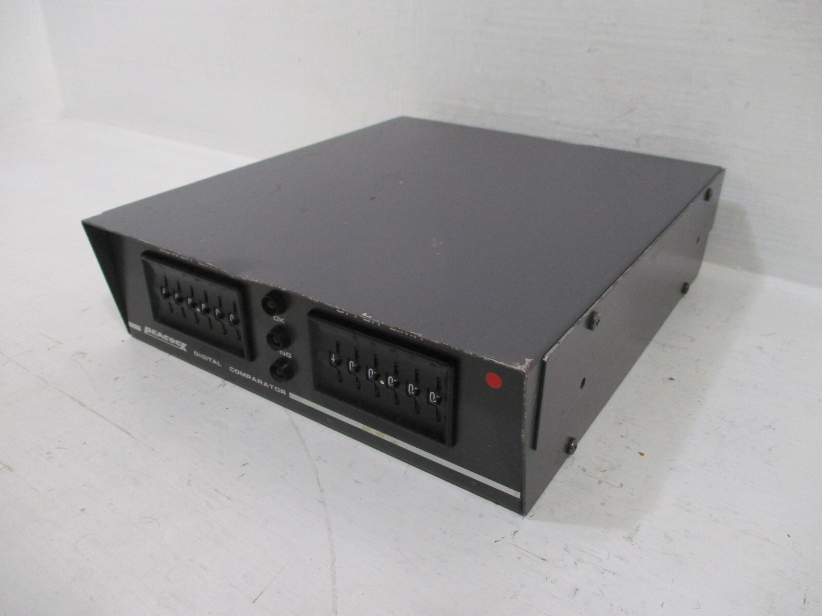 Peacock Model COM-5 Digital Comparator OZAKI MFG.