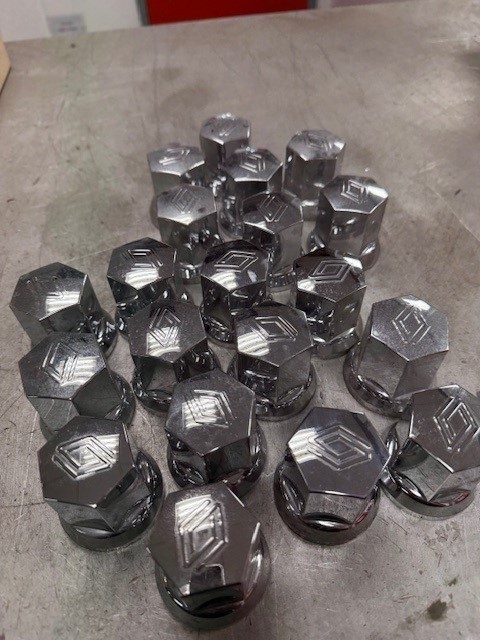 RENAULT T RANGE DRIVE AXLE CHROME WHEEL NUT COVERS X 20 7424481626