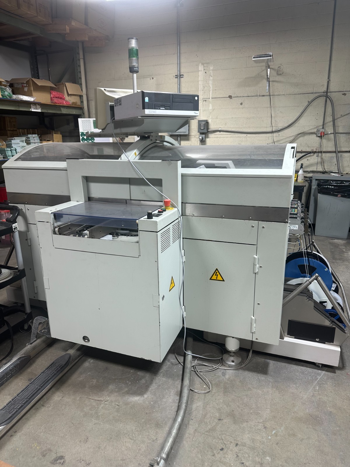 PICK AND PLACE SMT MACHINE