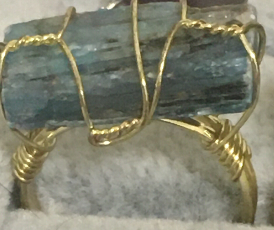 apatite raw stone wire wrapped ring adjustable to size 6,7 &8