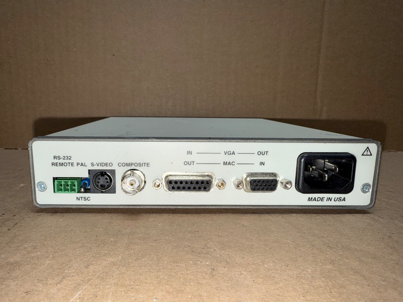 COMMUNICATIONS SPECIALTIES SCAN DO SELECT 1290 COMPUTER TO VIDEO SCAN CONVERTER