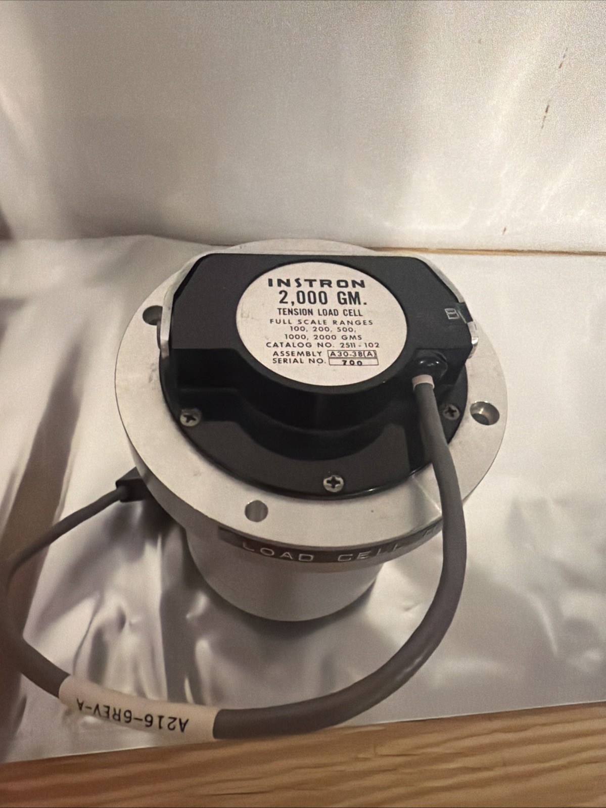 Instron Tension Load Cell 2000GM Cat No 2511-102