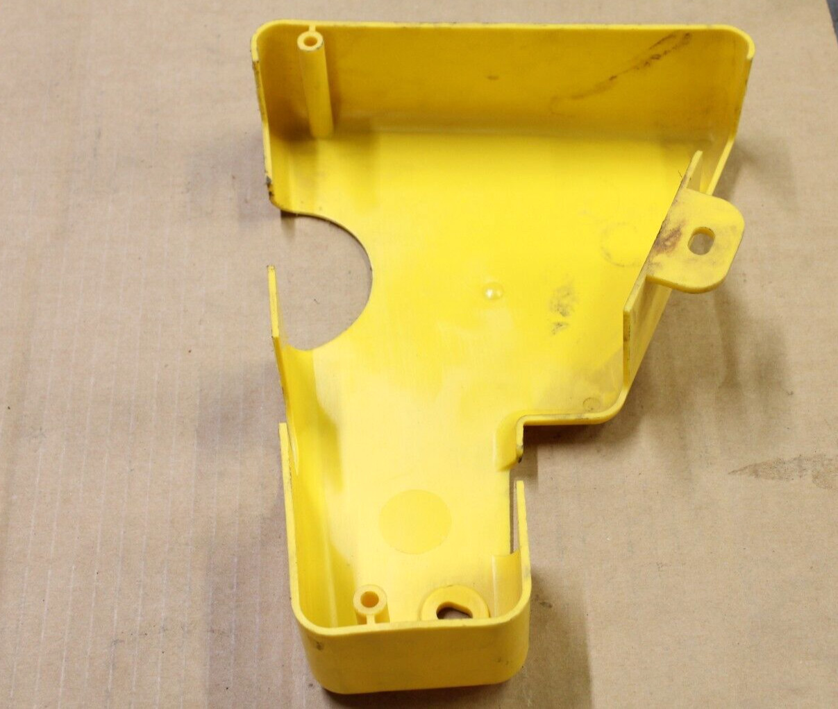 Control safety shield for truck hoist