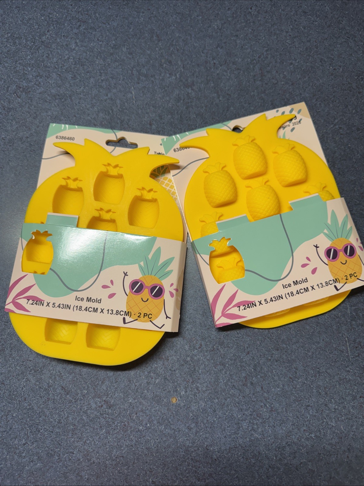 Pineapple Shaped Ice Molds 4 Molds Total 7.24in X 5.43in Brand New
