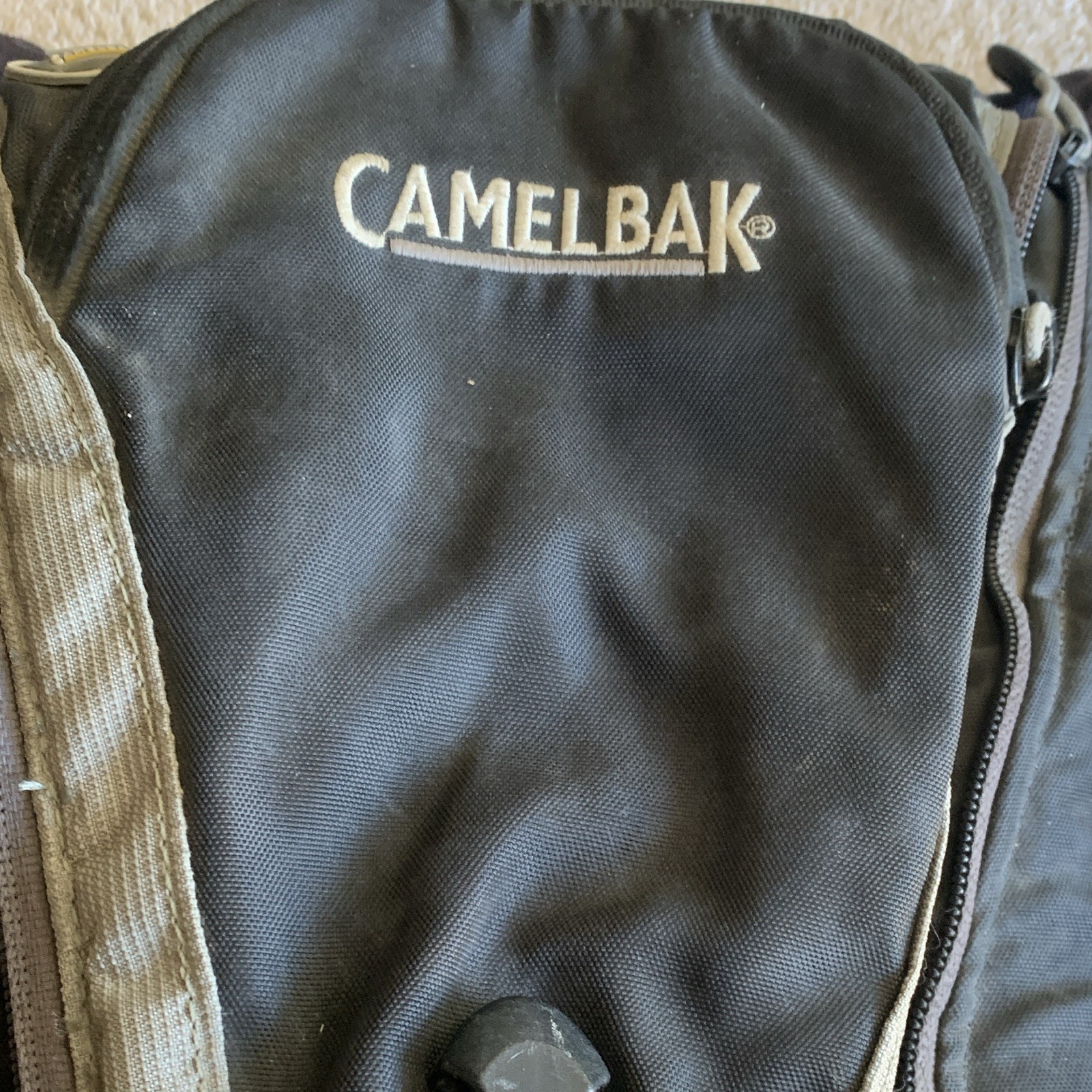 CamelBak Lobo 2L Hydration Backpack Black/Gray w/ Bladder, Bite Valve