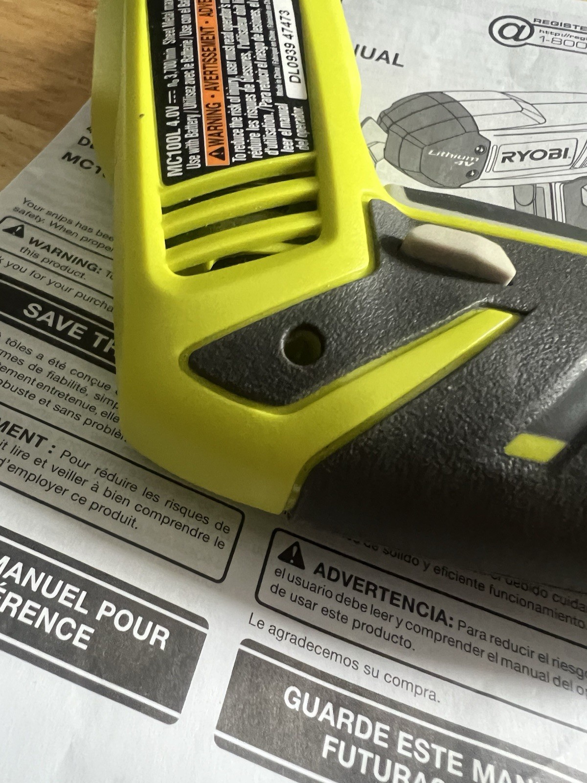 RYOBI TEK4 MC100L 4V Cordless Scissors Snips **EXCELLENT CONDITION** Bare Tool