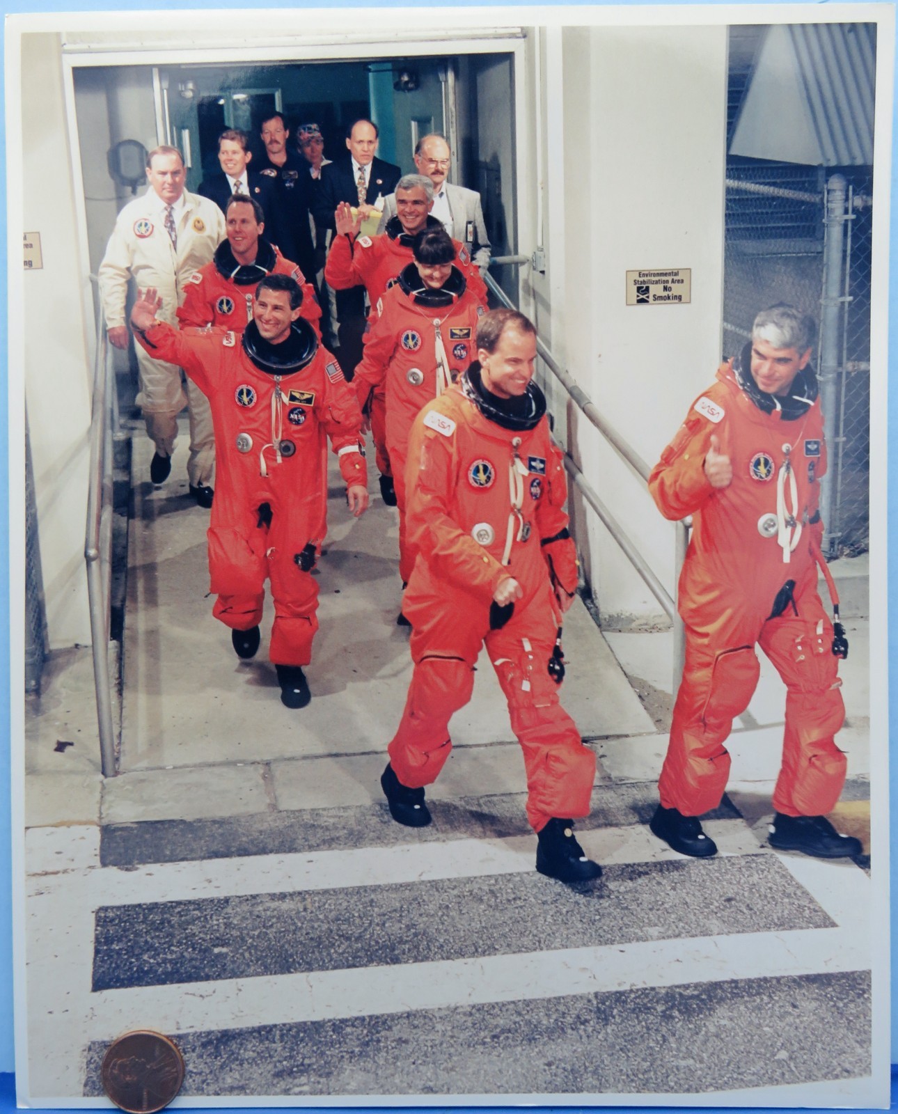 NASA PRESS PHOTO STS-59 Endeavour Astronaut Crew Heads For Launch Pad #524