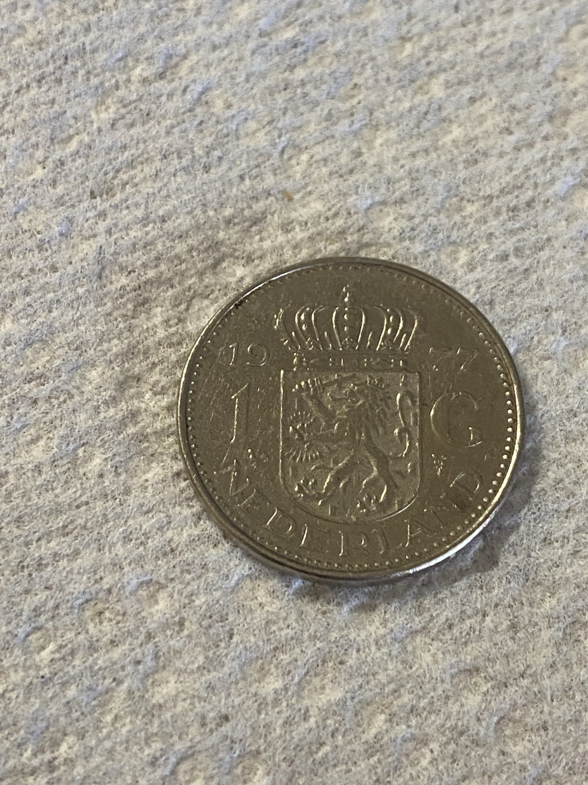 1977 Netherlands 1 Guilder Coin Circulated with Queen Juliana Koningin