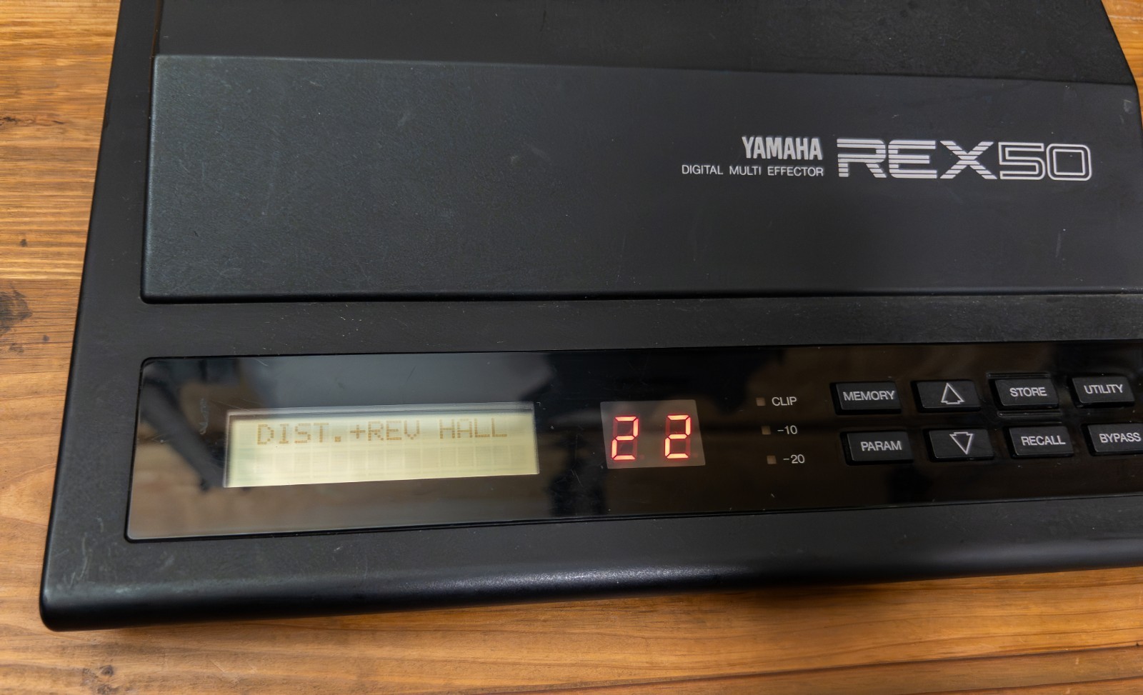 YAMAHA REX50 Guitar Processor Multi Effects Pedal Tested Main unit only Japan