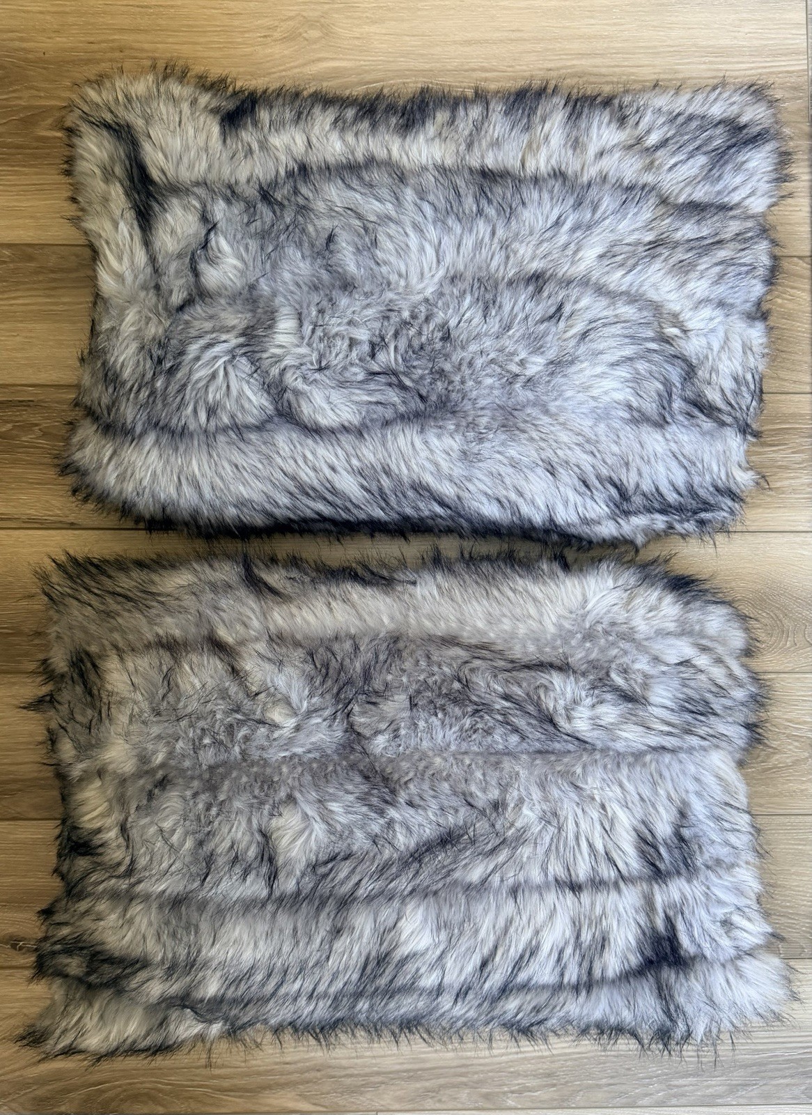 RH Channel Faux Fur Pillow Cover + Insert 14”x 22" Russian Wolf Lot Of 2
