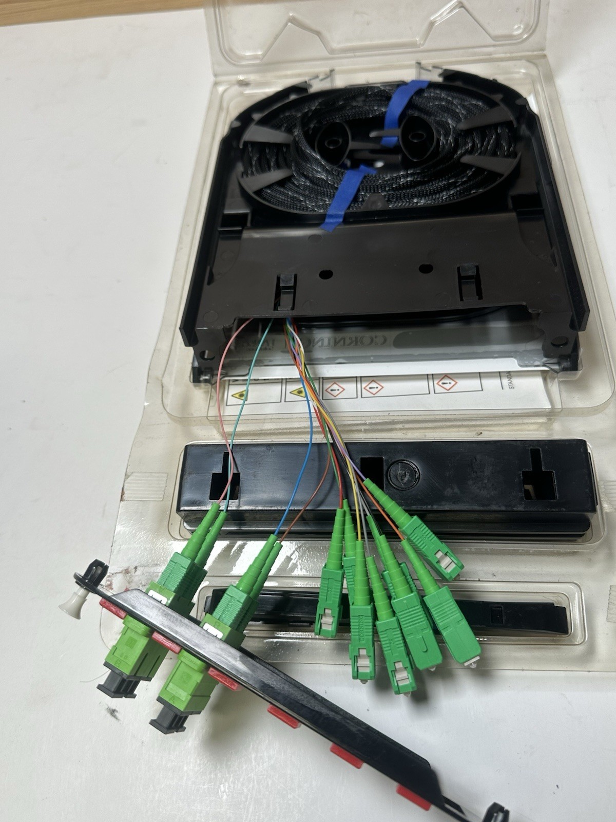 Corning CCH-CS12-D9-P00RE Splice Cassette (please See Pics)