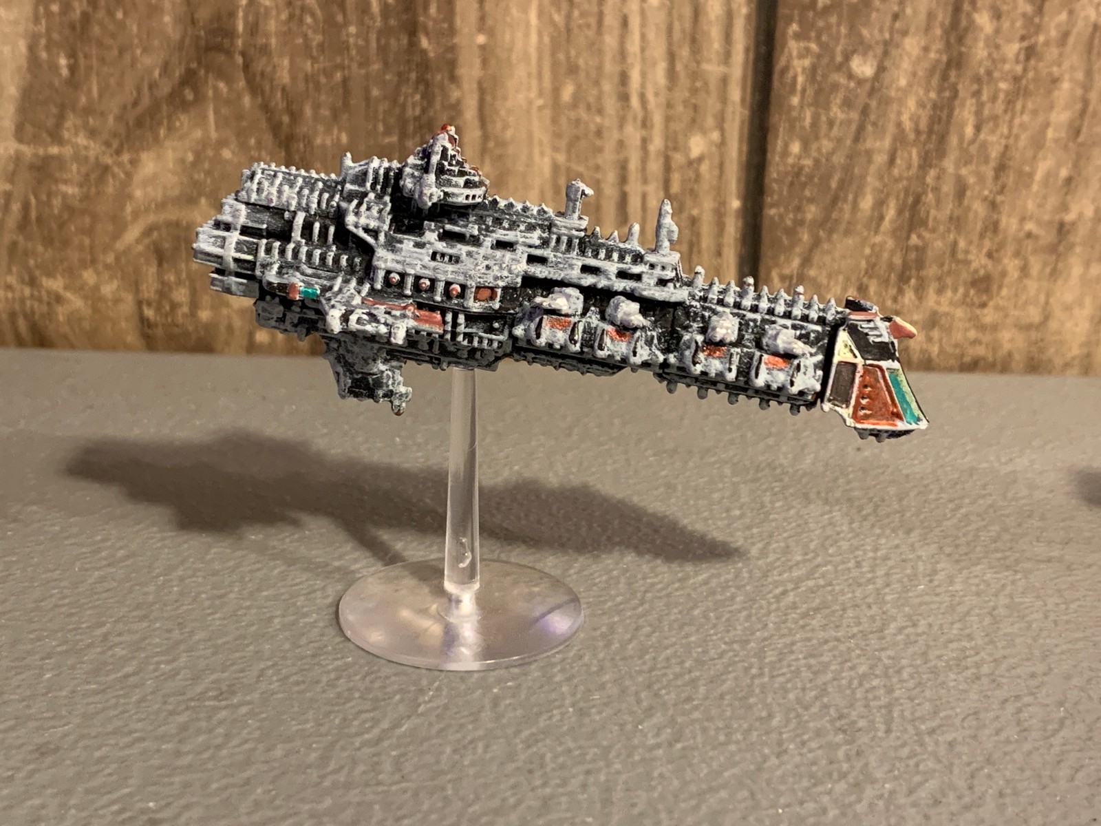 A40266 BATTLEFLEET GOTHIC OVERLORD RETRIBUTION CLASS? IMPERIAL CRUISER WARHAMMER