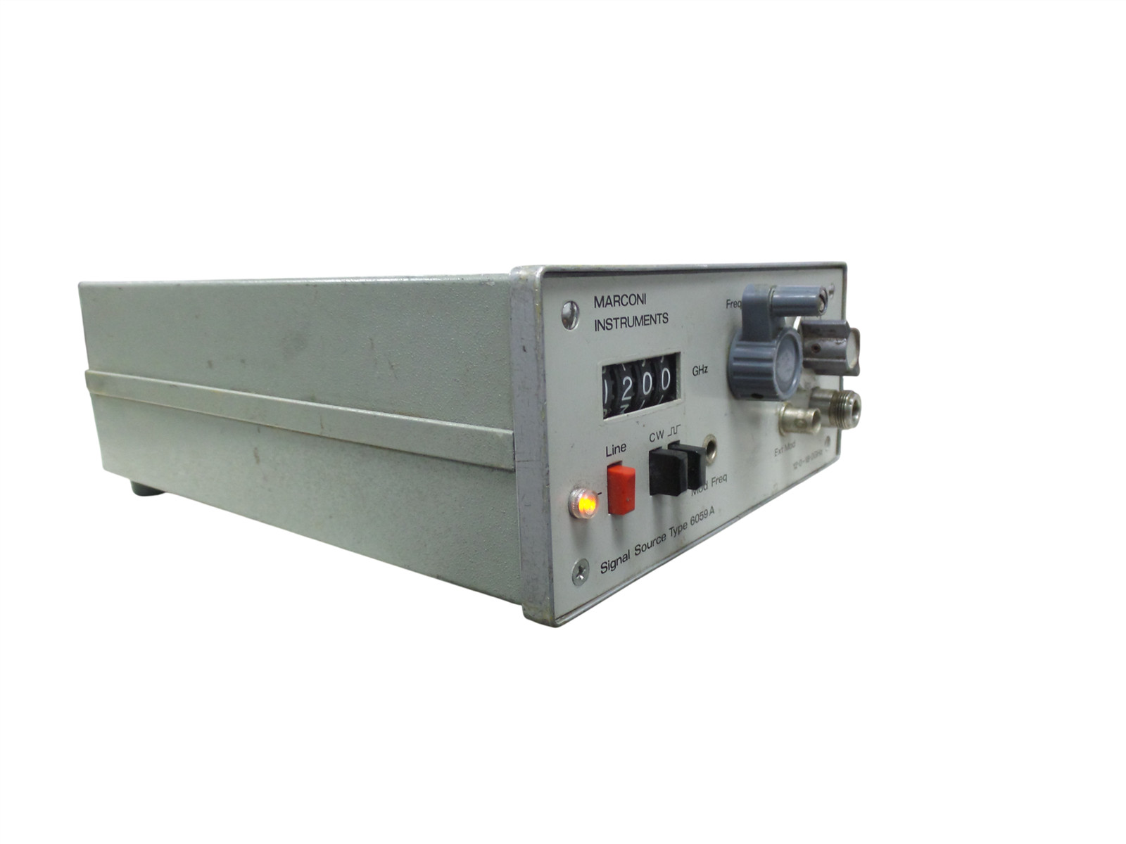 Marconi Signal Source Type 6059A 12.0- 18.0 GHz