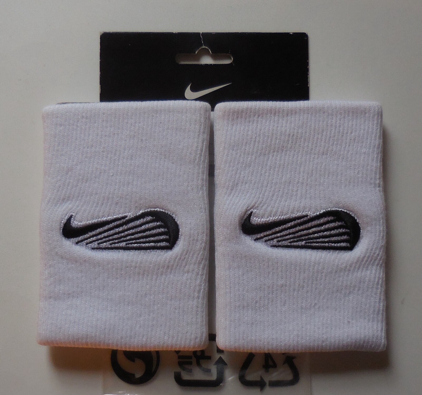 Nike Doublewide Wristbands Lifestyle Lacrosse Sport Swoosh White/Black One Pair