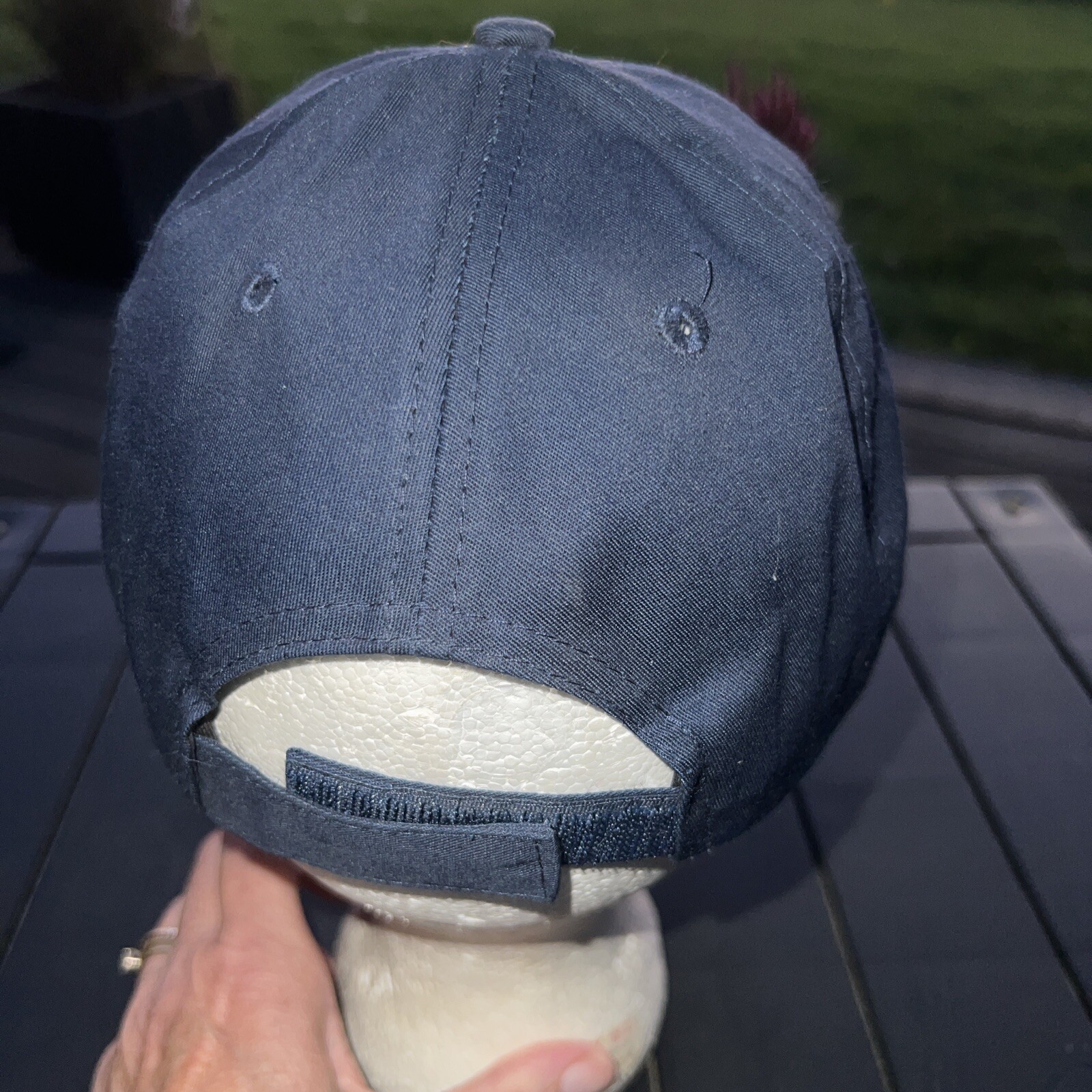 Boston Red Sox Red/White Script B on Navy Blue Youth Hat Cap Hook Loop MLB EUC