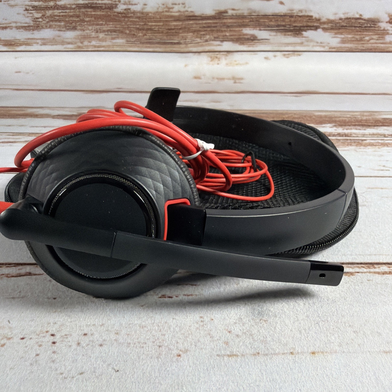 Plantronics Poly Blackwire C5220 Wired Stereo Headset USB-A With Case