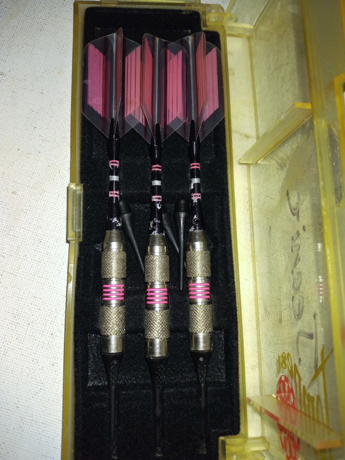 VINTAGE TEMPEST SOFT TIP DARTS 16 GRAM
