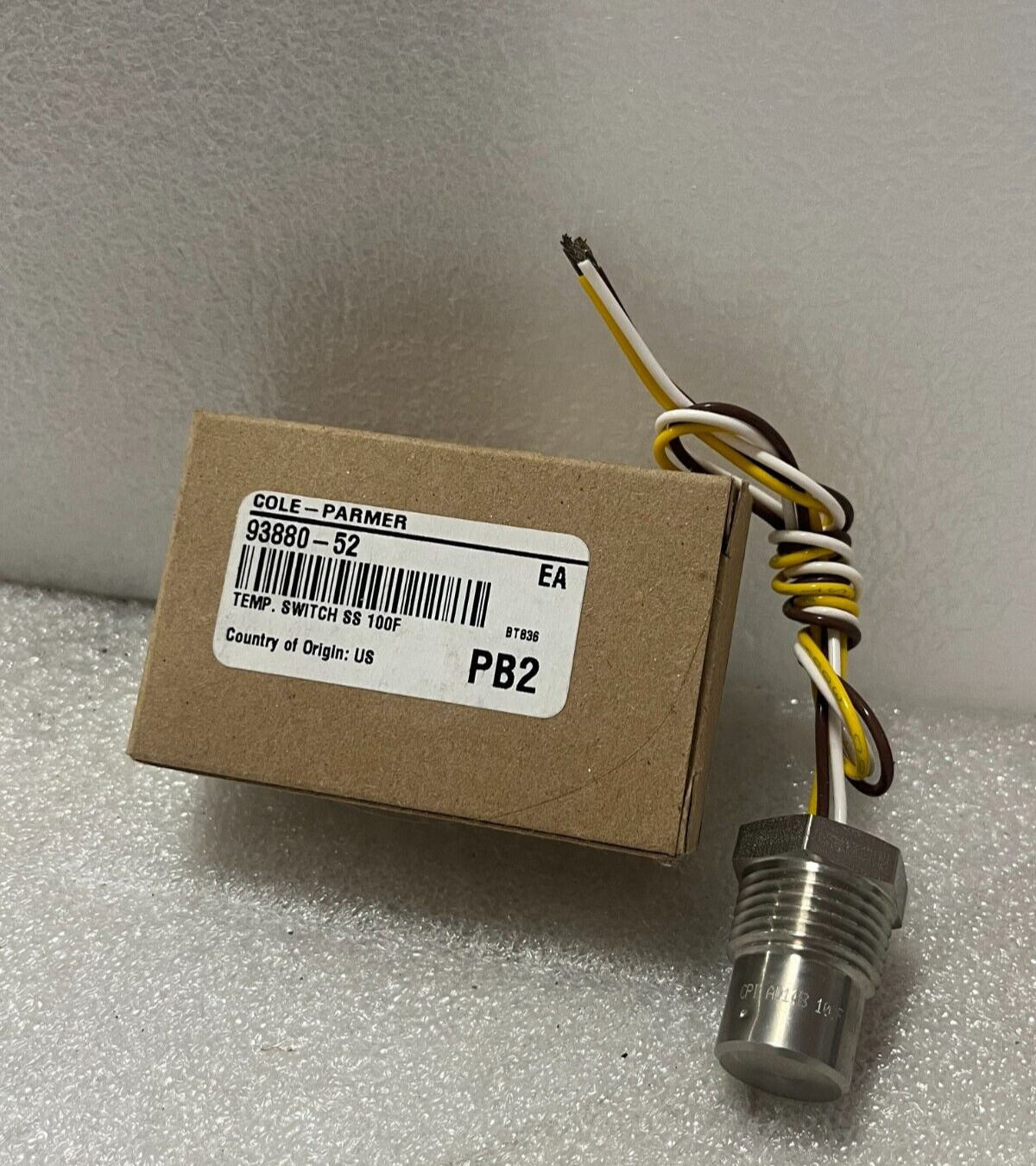 New Cole-Parmer CPI AD148-12/100F Control Products Temperature Switches 05/17