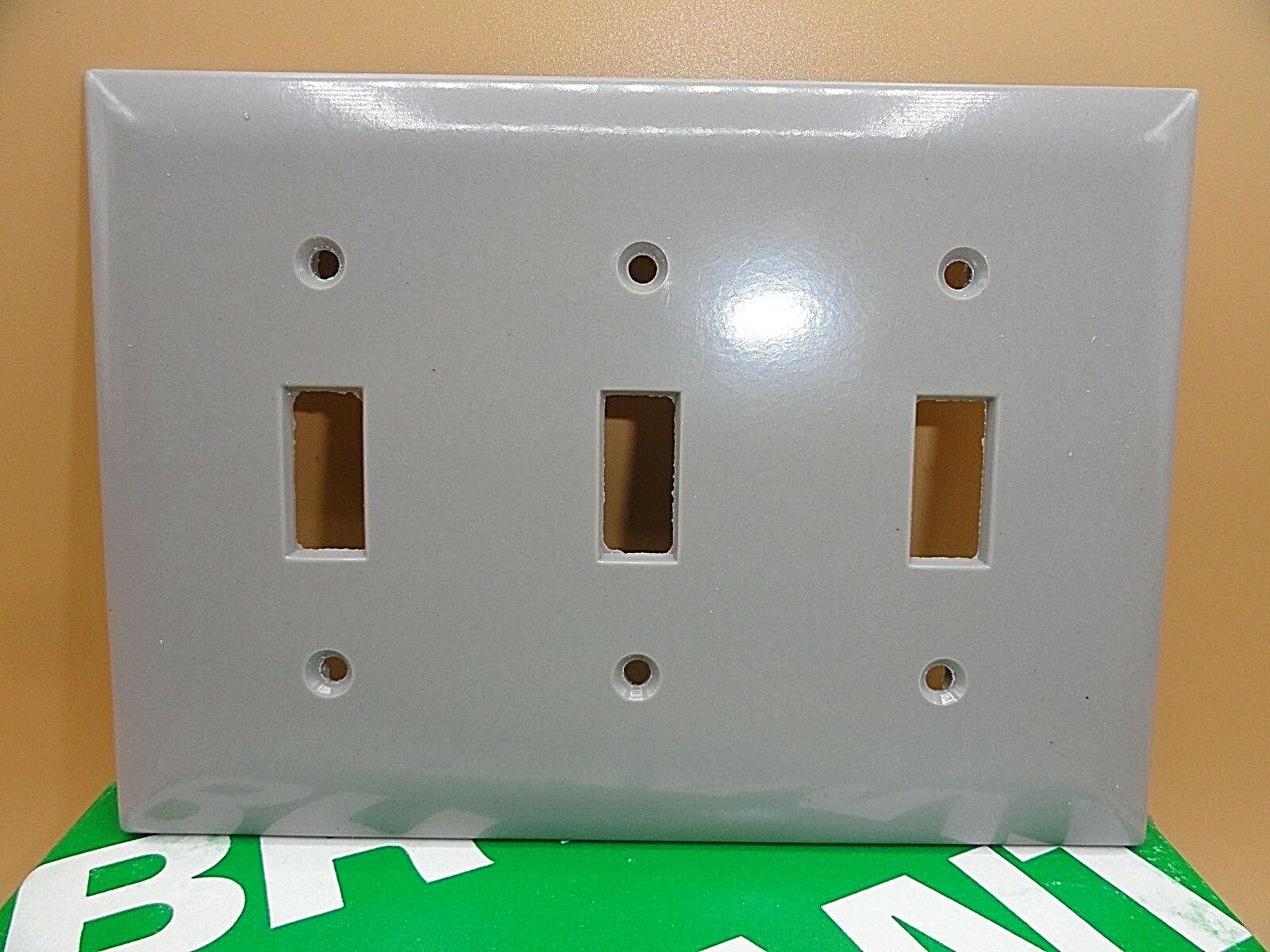 BRYANT GRAY TOGGLE SWITCH COVER 3 GANG WALL PLATES 71073-GRY (QTY 2)