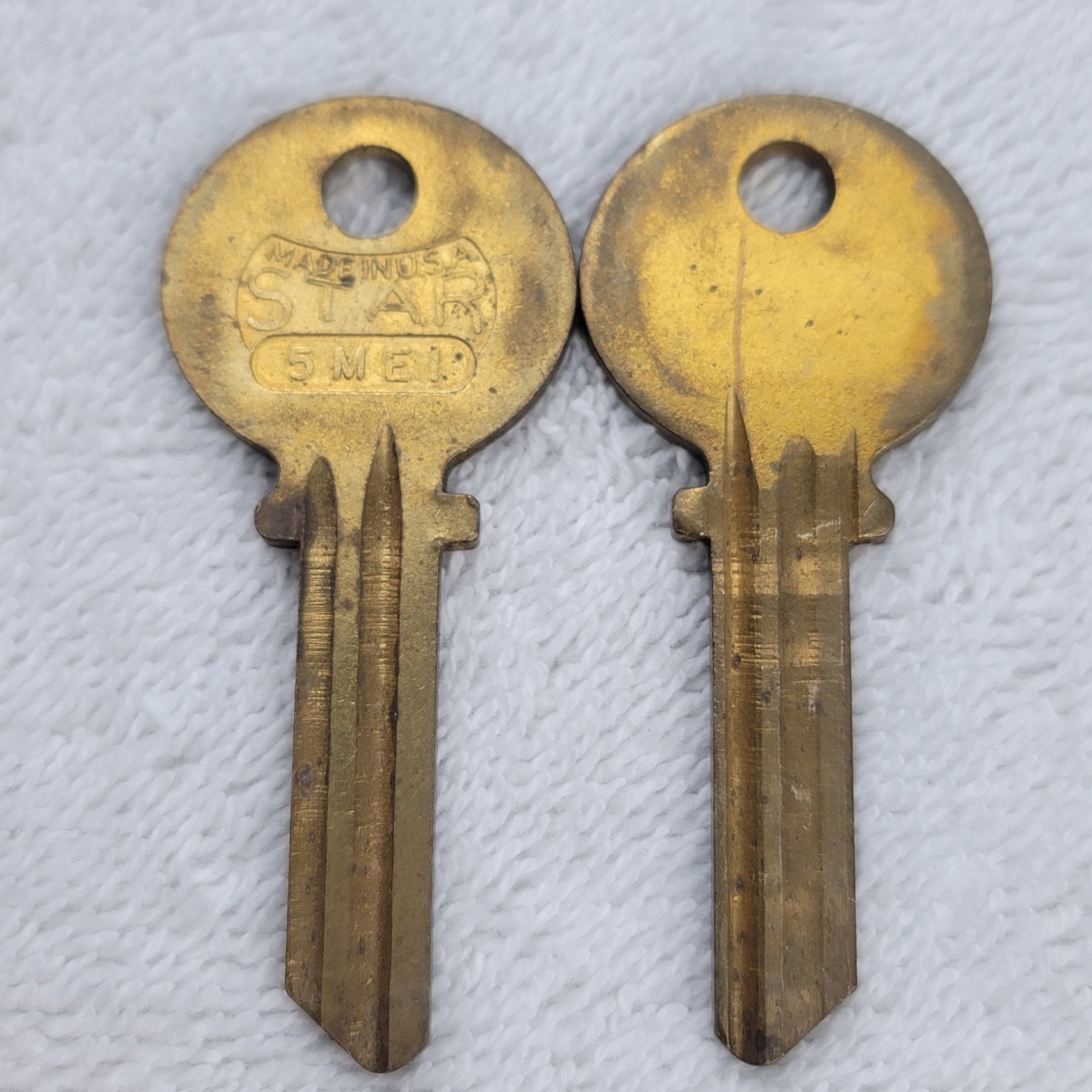 Star 5ME1 Key Blanks Ilco 1515 Lot of 2 New Old Stock