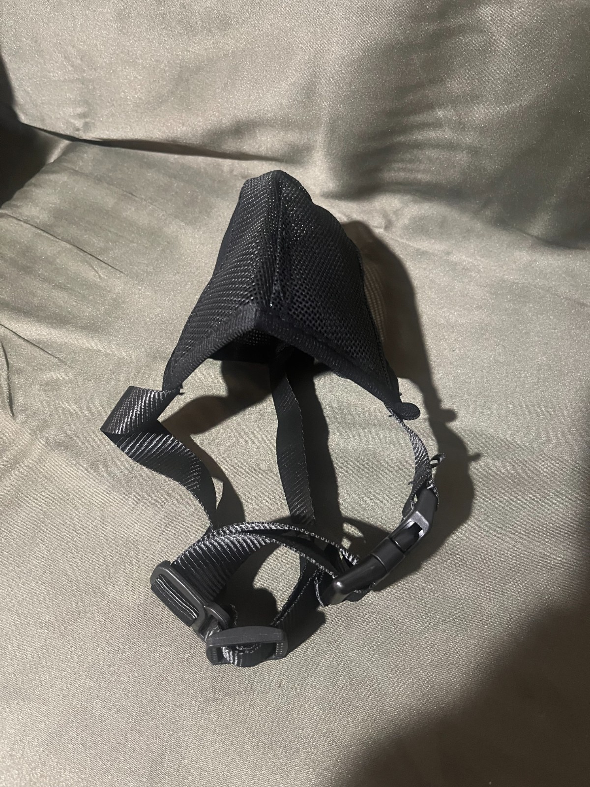 Black Mesh Adjustable Dog Muzzle – Breathable Anti-Bite Pet Mask – Small/Medium