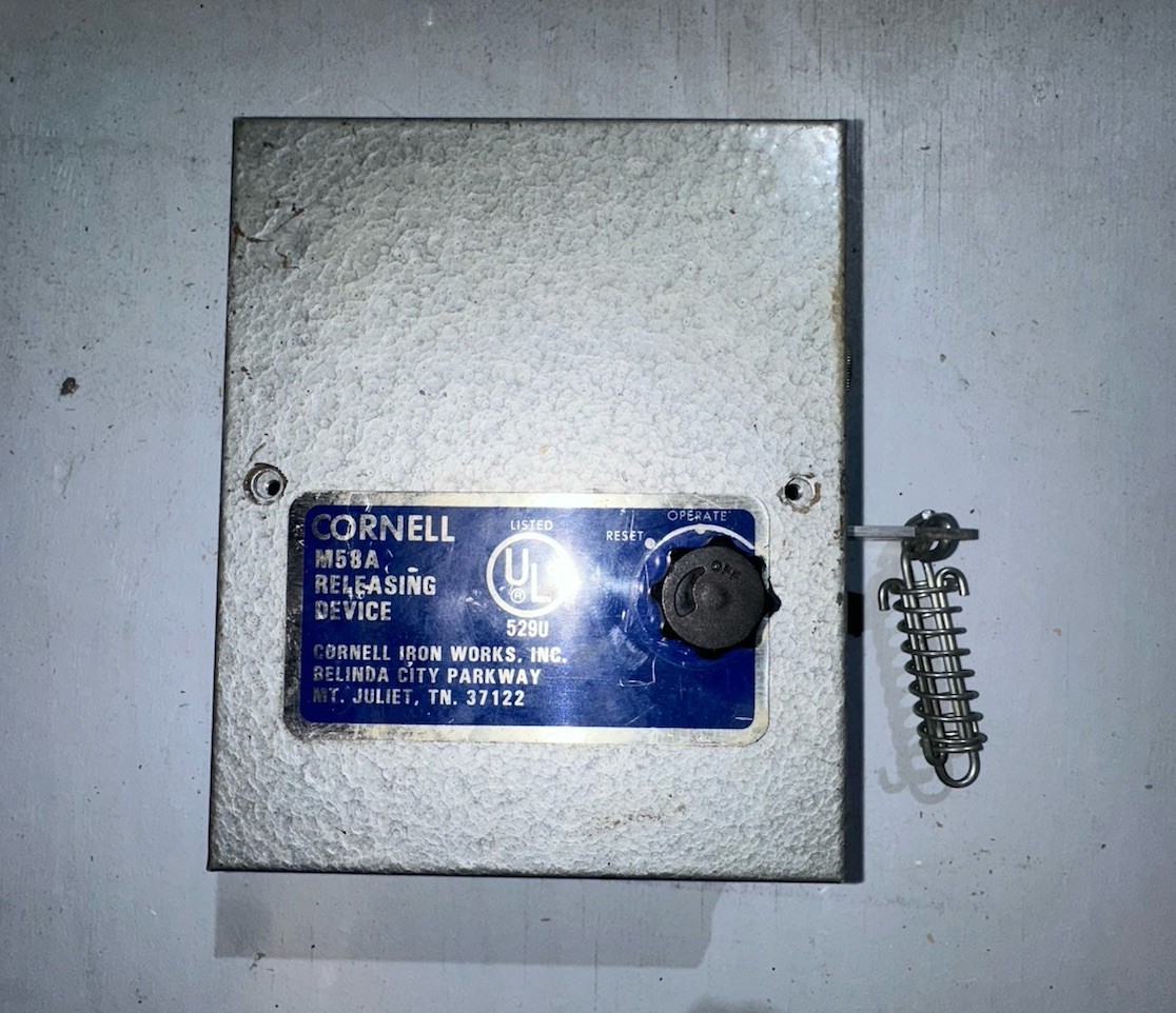 Cornell M58A Releasing Device Fire Control 120 VAC .260 AMPS -40 LBS Rated Pull