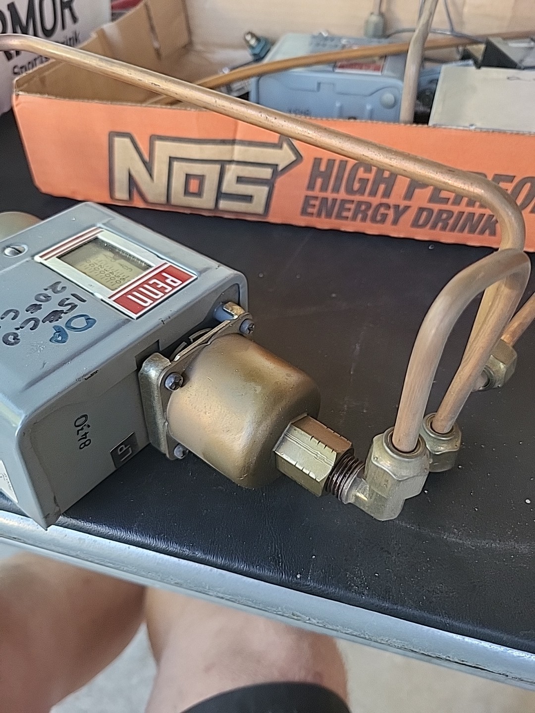 Johnson Controls Temperature Switch TPE50-18 PENN 8430