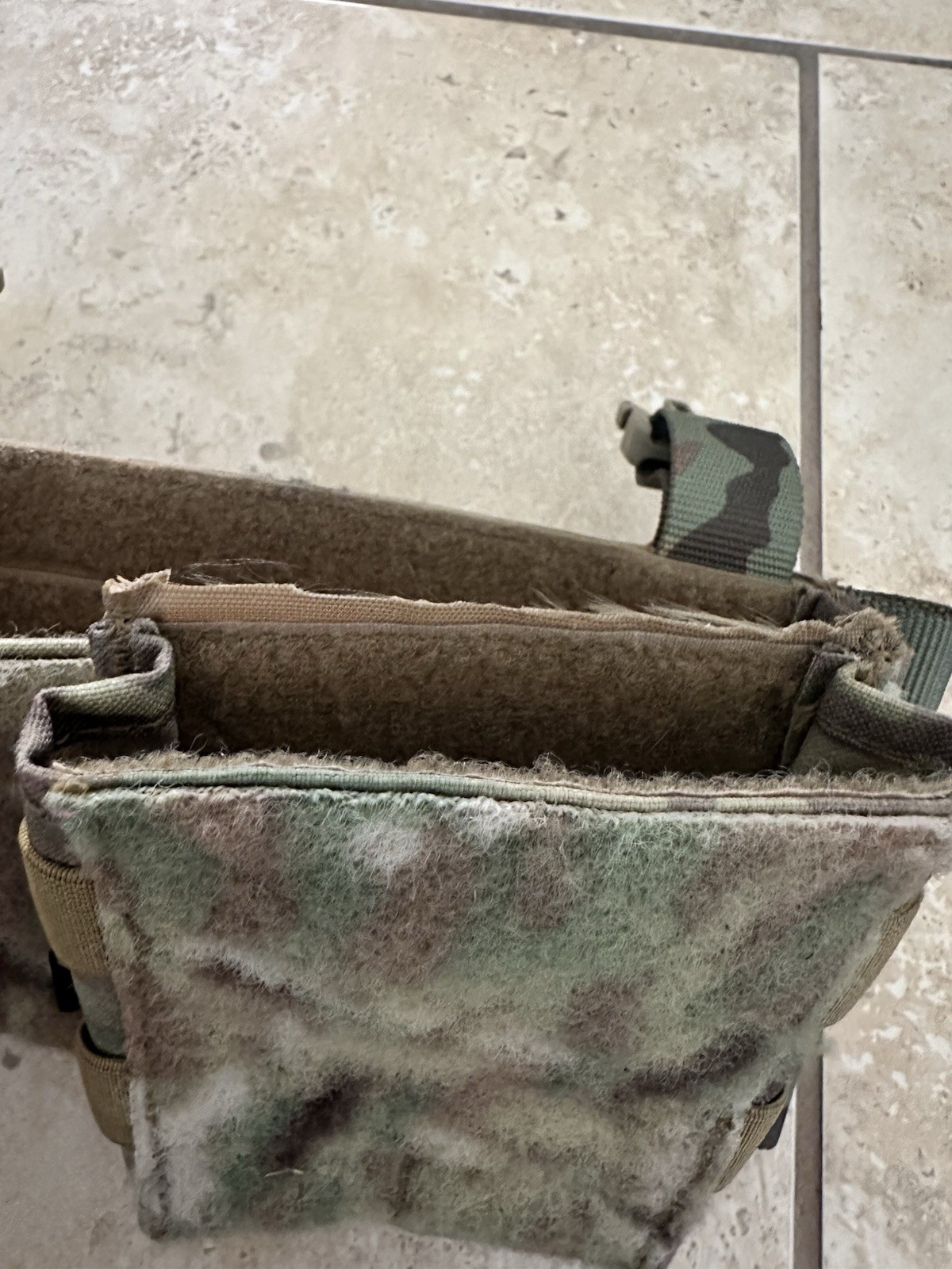 HRT Tactical Placard + Modulus Pouch Multicam