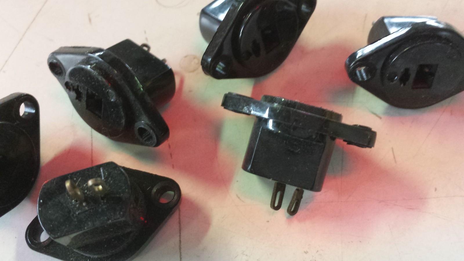 SPEAKER PLUG INSTALLATION SOCKET 60 PIECES OFFER 2039